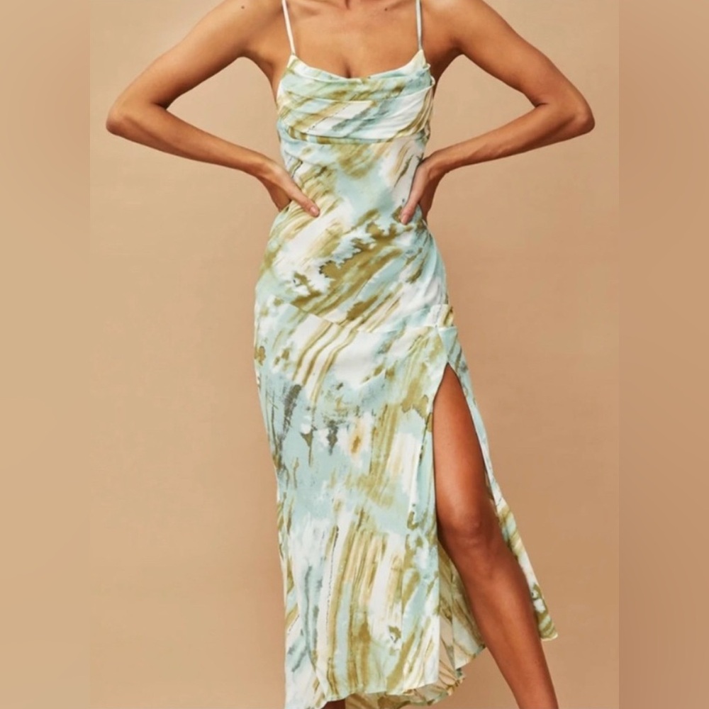 Chic Women's Maxi Dress in Green and Brown